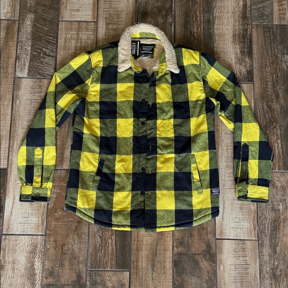 NWT Grizzly Griptape Sherpa-Lined Yellow & Black Plaid Flannel Shirt Jacket - M